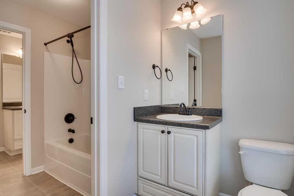 626 Todd Road Augusta, GA 30907 - Photo 26 of 34 Bathroom #2