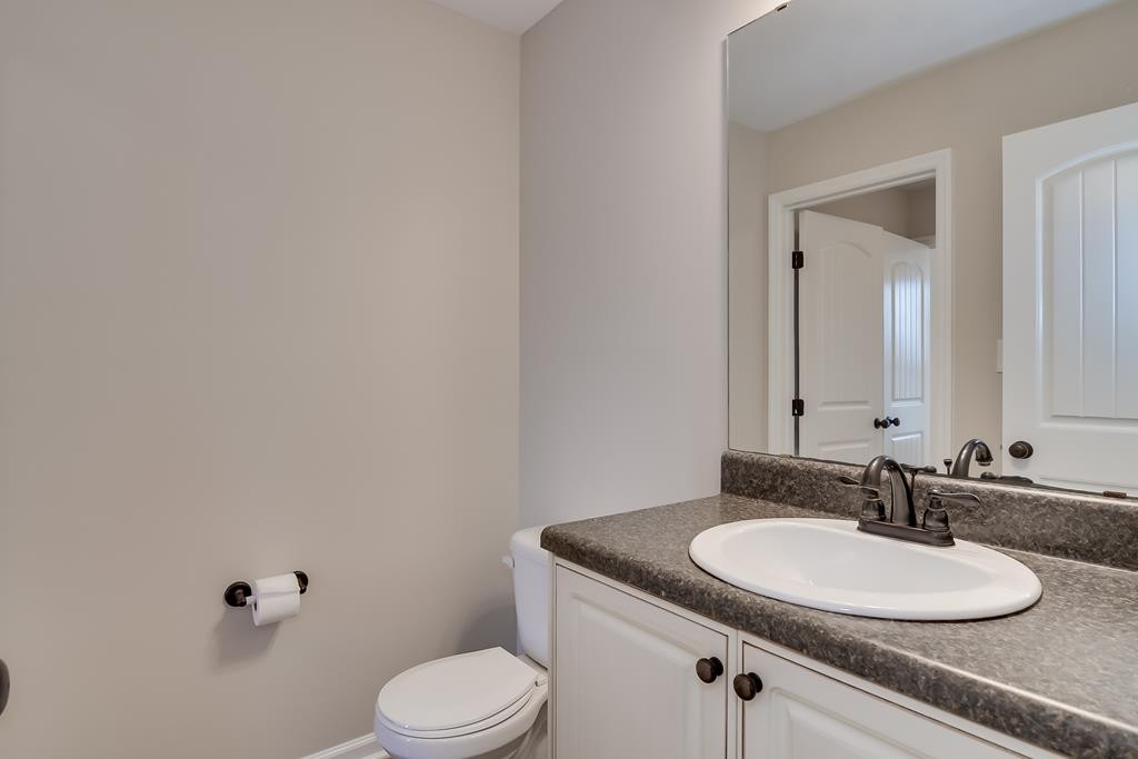 626 Todd Road Augusta, GA 30907 - Photo 27 of 34 Bathroom #2