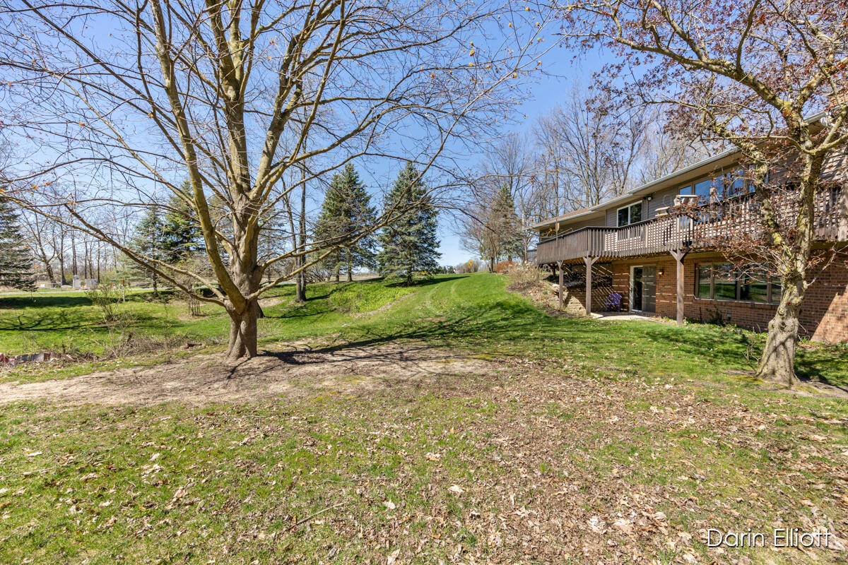 6243 Hastings Road Lowell, MI 49331 - Photo 11 of 48 IMG_1005