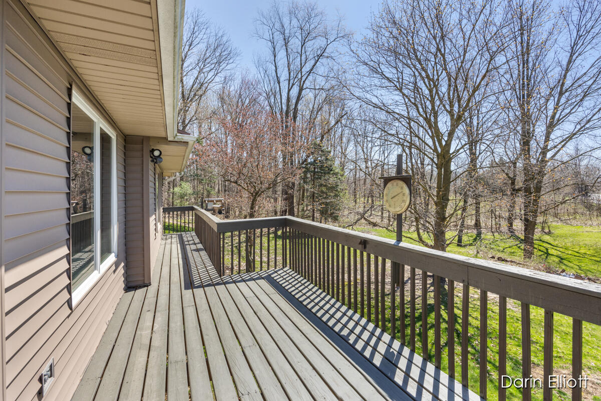 6243 Hastings Road Lowell, MI 49331 - Photo 12 of 48 IMG_1006