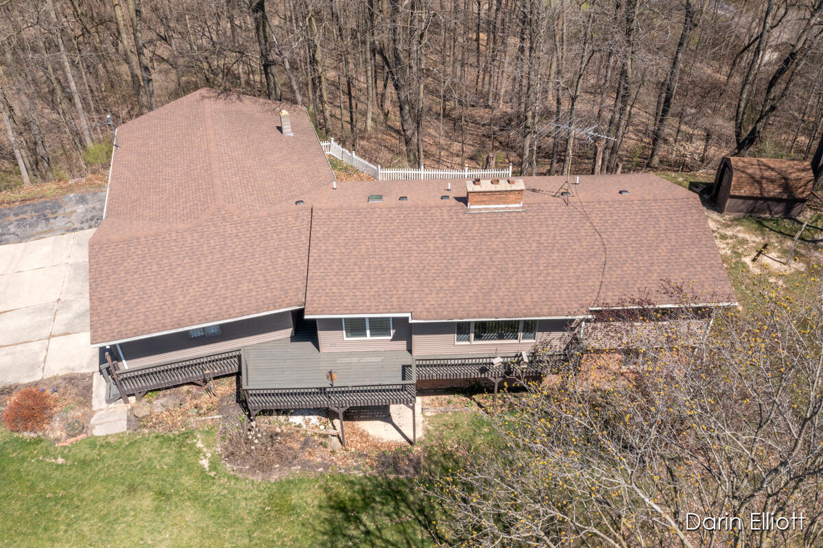 6243 Hastings Road Lowell, MI 49331 - Photo 42 of 48 IMG_1038