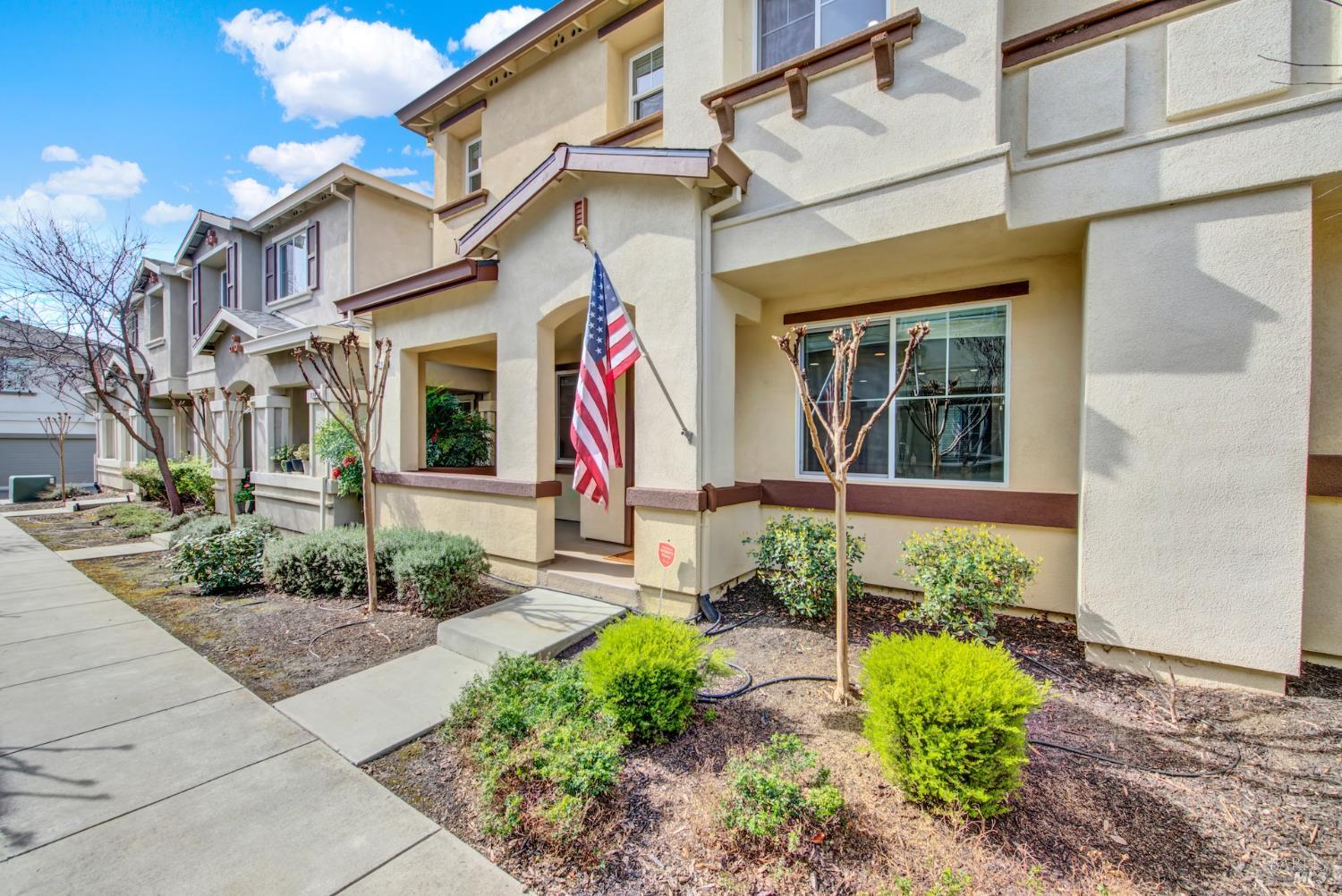 2292 Rutland Court Fairfield, CA 94533 - Photo 2 of 61