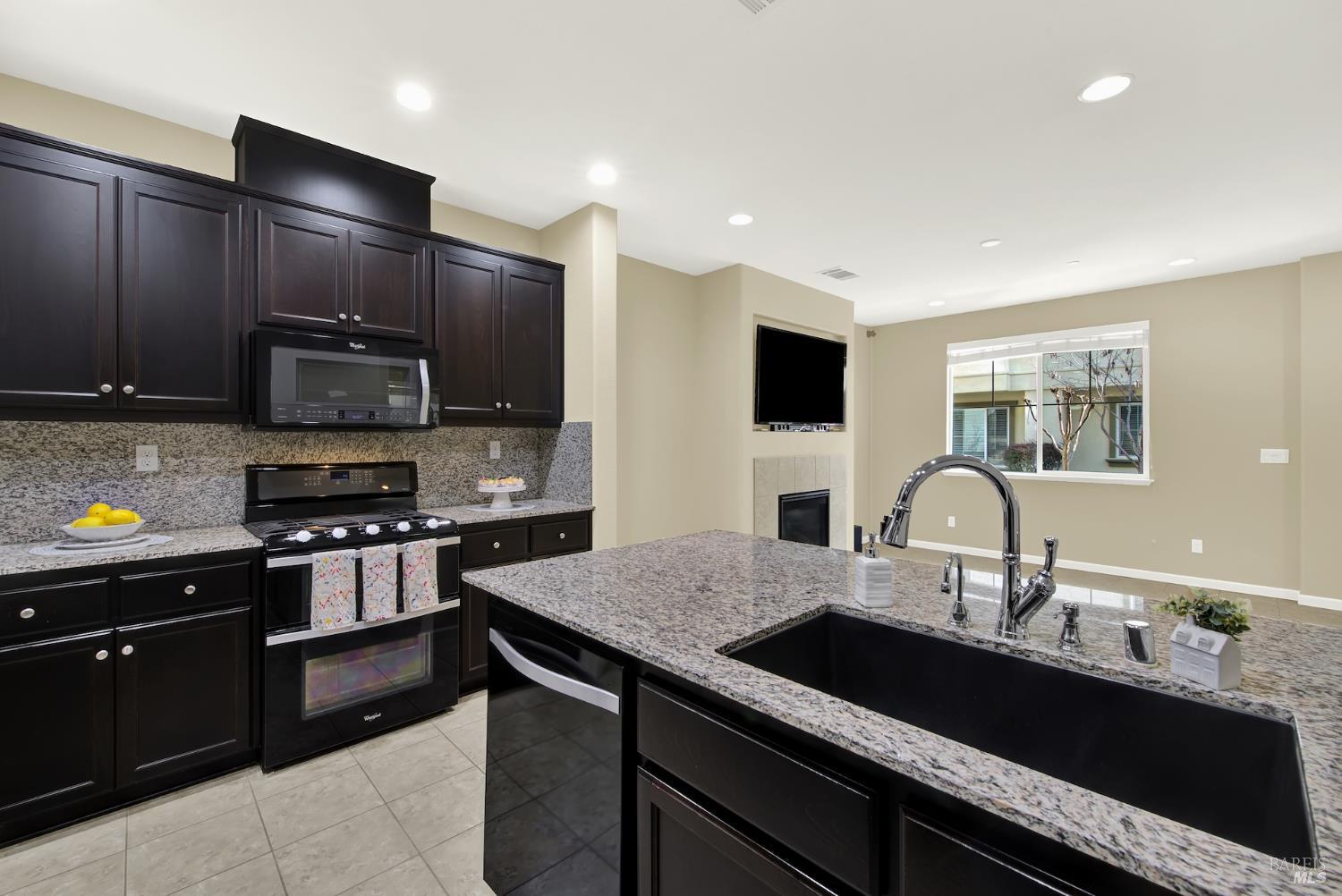 2292 Rutland Court Fairfield, CA 94533 - Photo 21 of 61