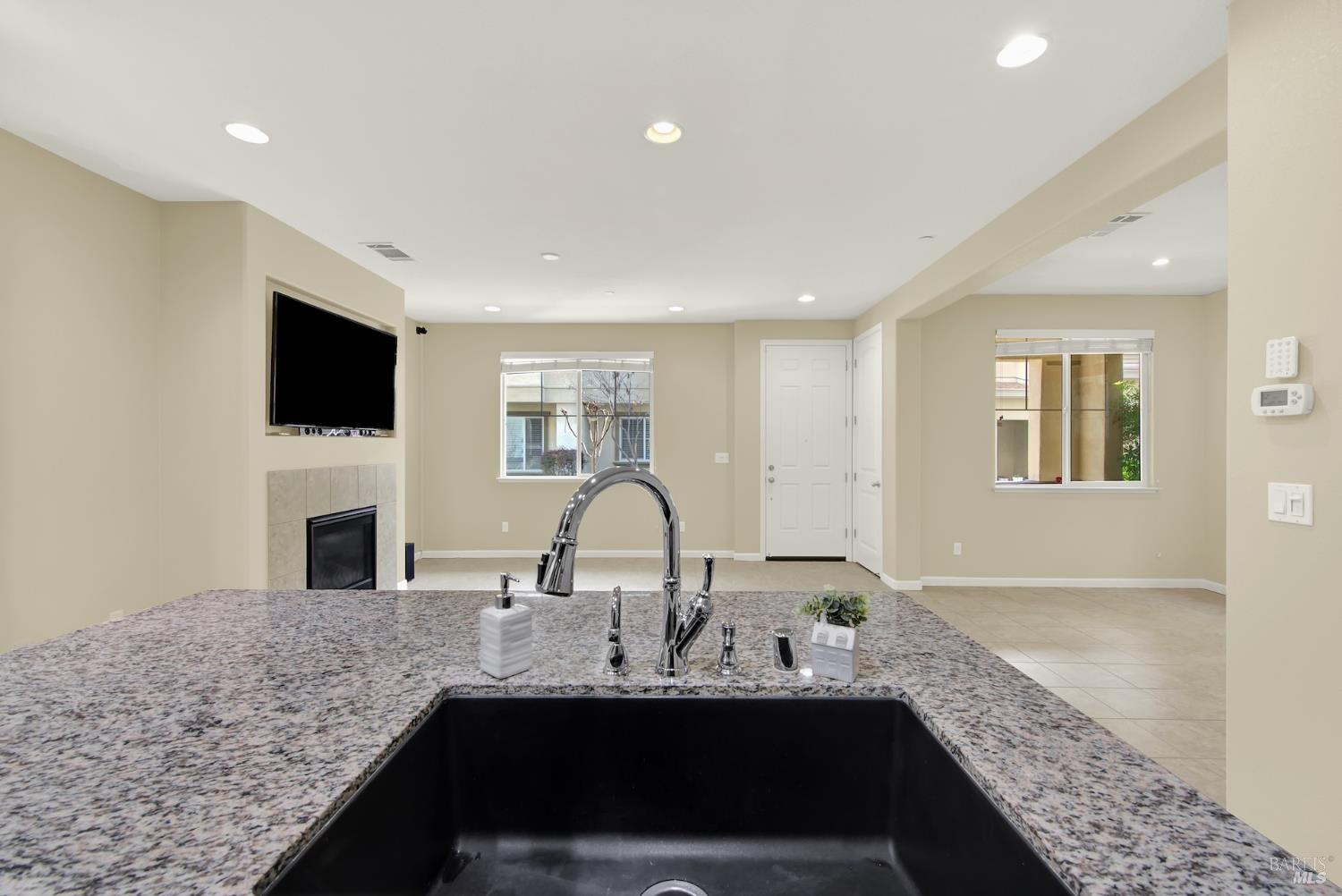 2292 Rutland Court Fairfield, CA 94533 - Photo 22 of 61