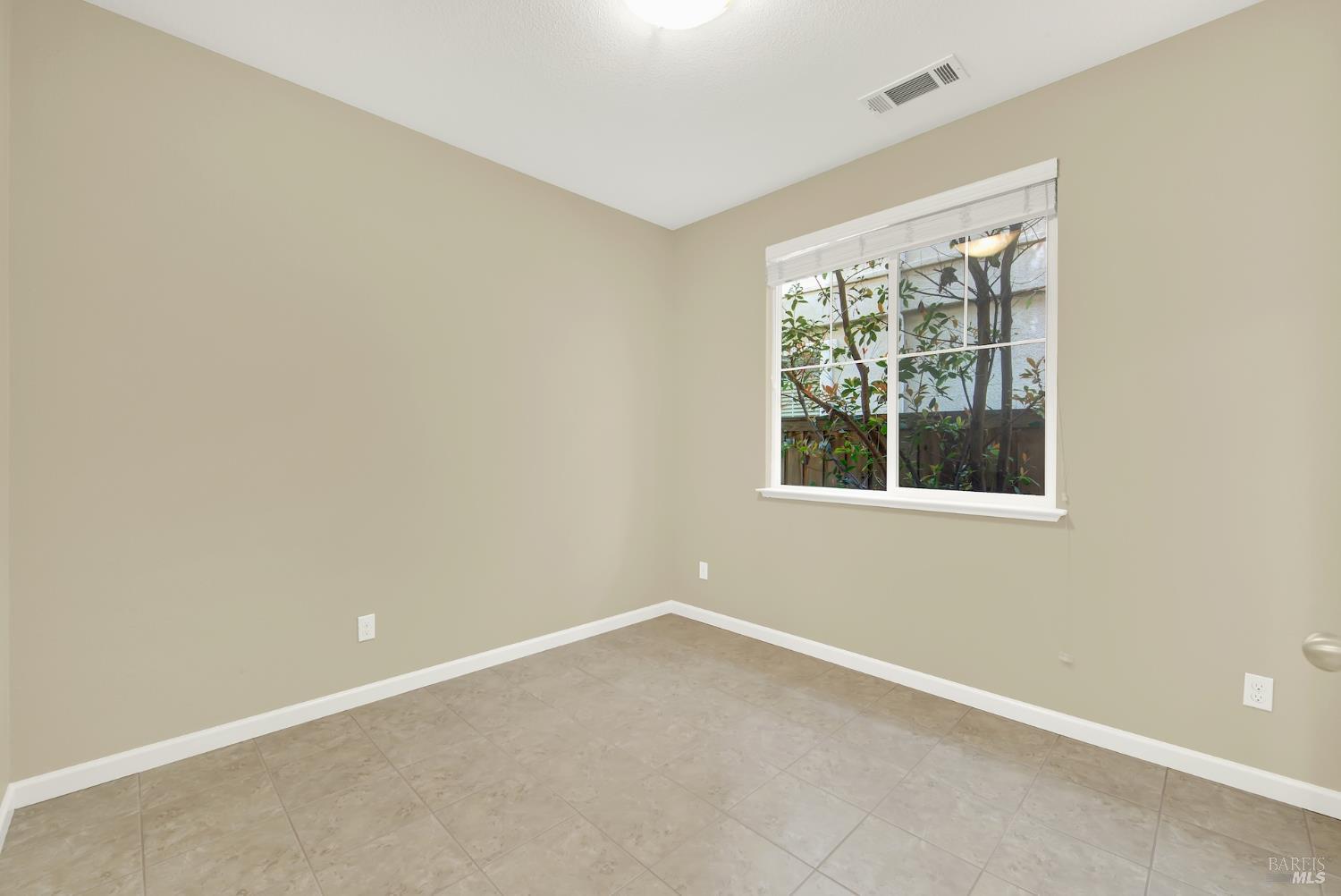 2292 Rutland Court Fairfield, CA 94533 - Photo 28 of 61