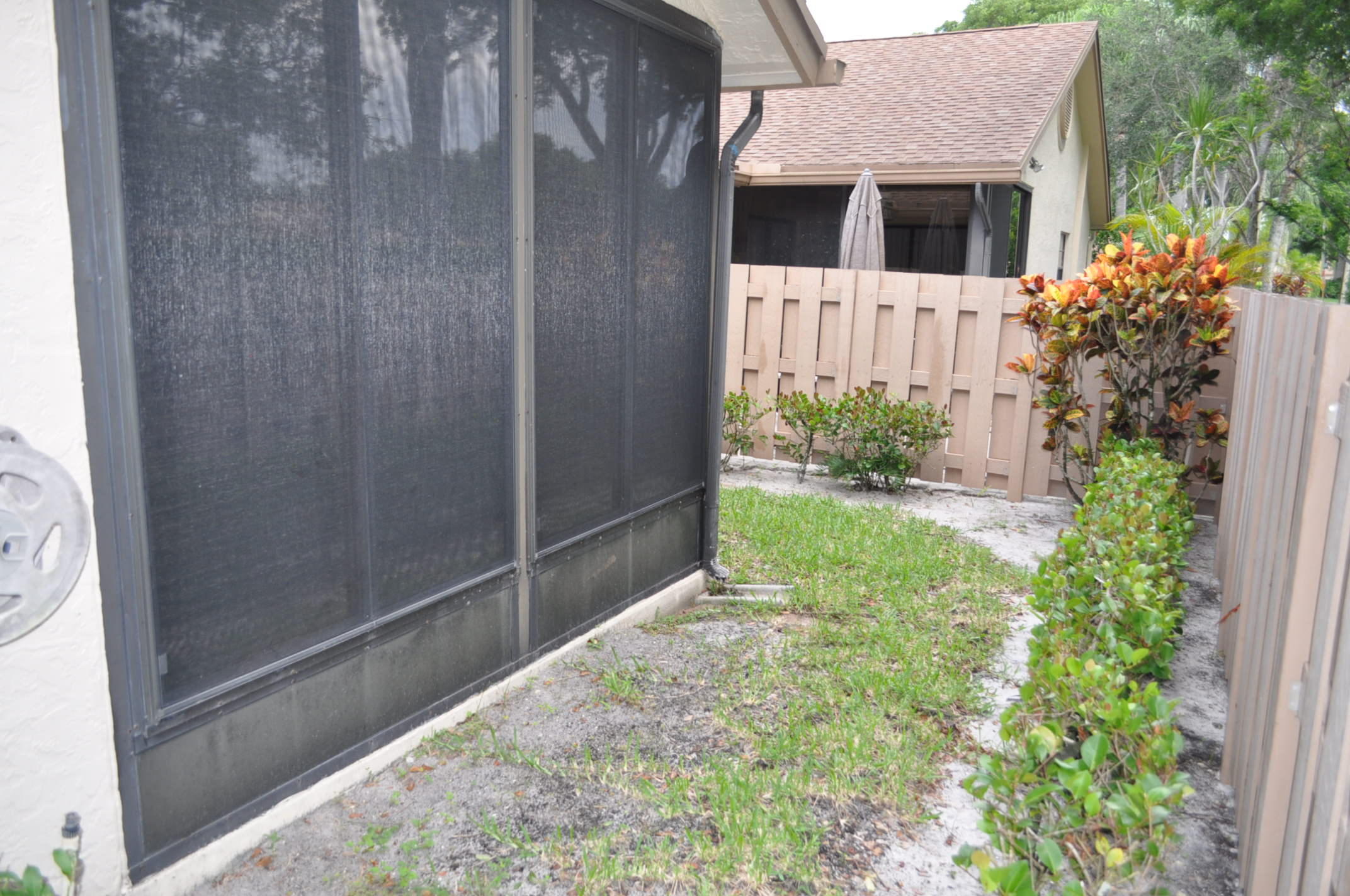 8110 Summerview Terrace Boca Raton, FL 33496 - Photo 3 of 15 Rear
