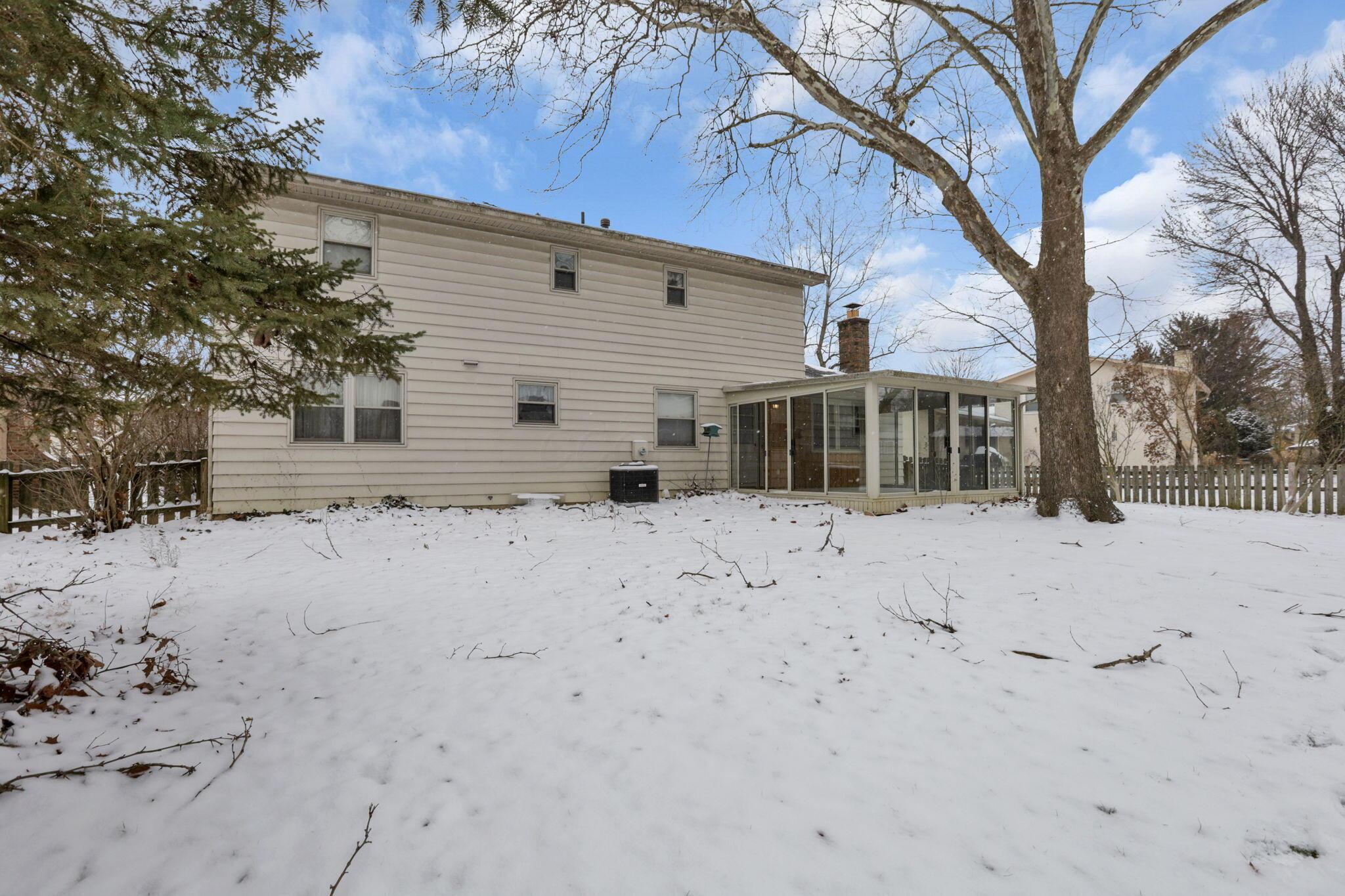 1852 Balsamridge Road Columbus, OH 43229 - Photo 47 of 50 72-web-or-mls-IMG_9457