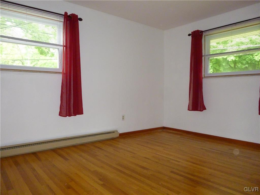 236 Shooktown Road Bangor, PA 18013 - Photo 12 of 28
