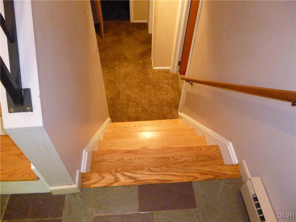 236 Shooktown Road Bangor, PA 18013 - Photo 15 of 28