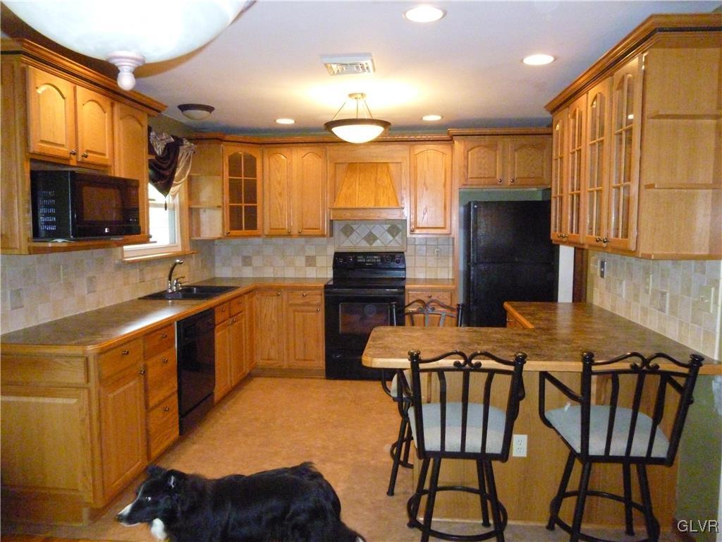 236 Shooktown Road Bangor, PA 18013 - Photo 7 of 28