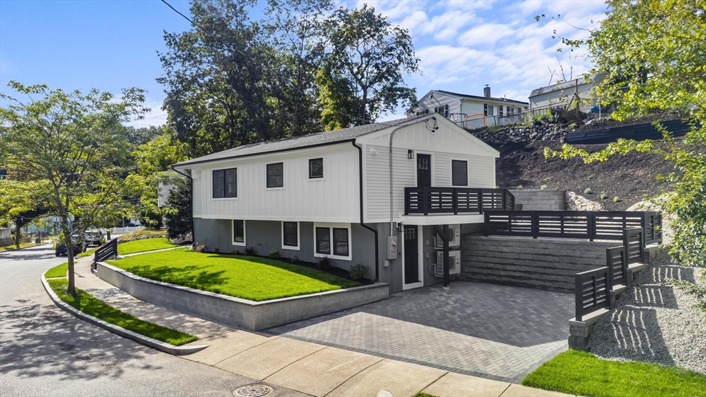 24 Stonehill Road Boston, MA 02136 - Photo 29 of 38