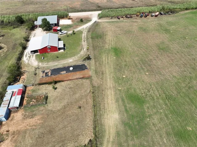 a view of an ocean from a yard