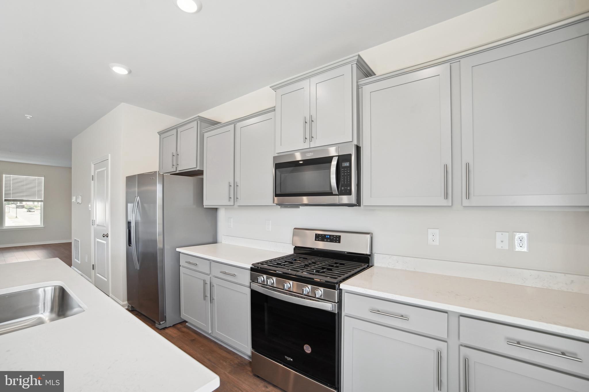738 Compass Way Frederick, MD 21701 - Photo 5 of 30 Kitchen
