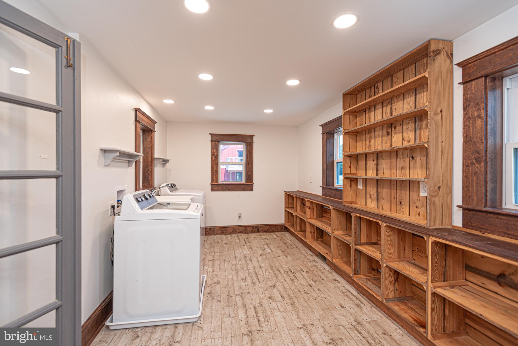 10850 Cathell Road Berlin, MD 21811 - Photo 76 of 118 pantry, washer/dryer