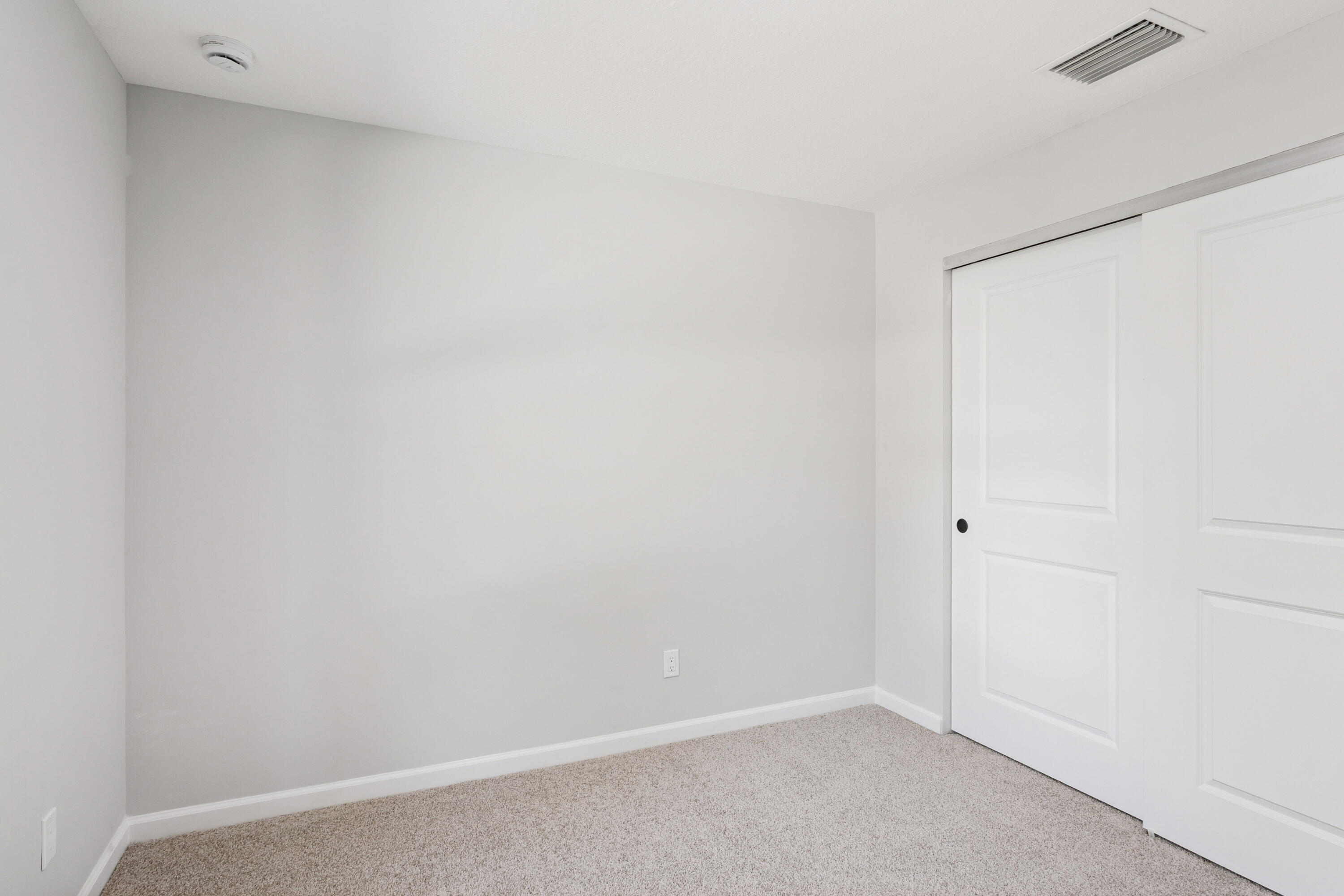 5232 Southeast 55th Terrace Stuart, FL 34997 - Photo 11 of 26 4JS00598 (1)