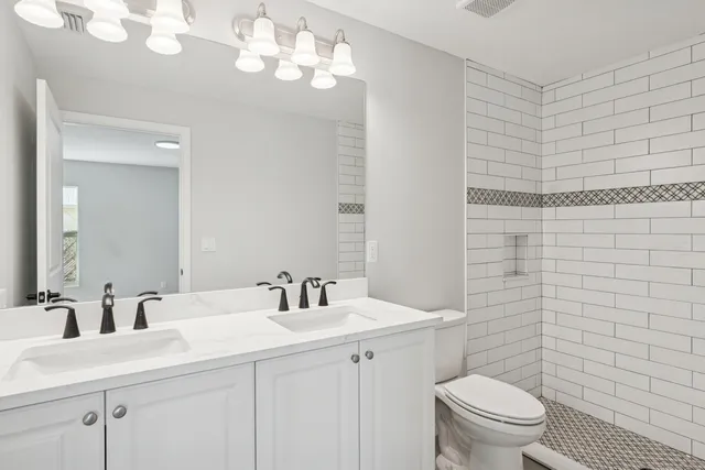 $590,000 | 5232 Southeast 55th Terrace, Stuart, FL 34997