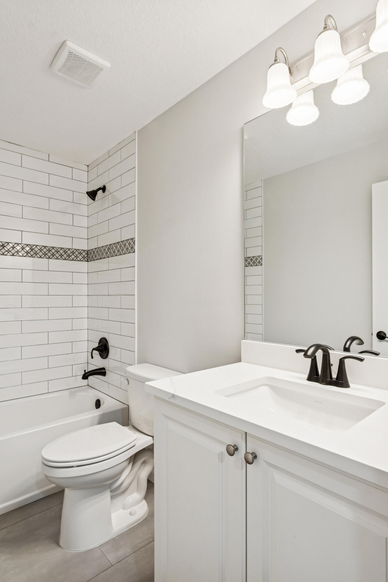 5232 Southeast 55th Terrace Stuart, FL 34997 - Photo 14 of 26 4JS00608 (1)