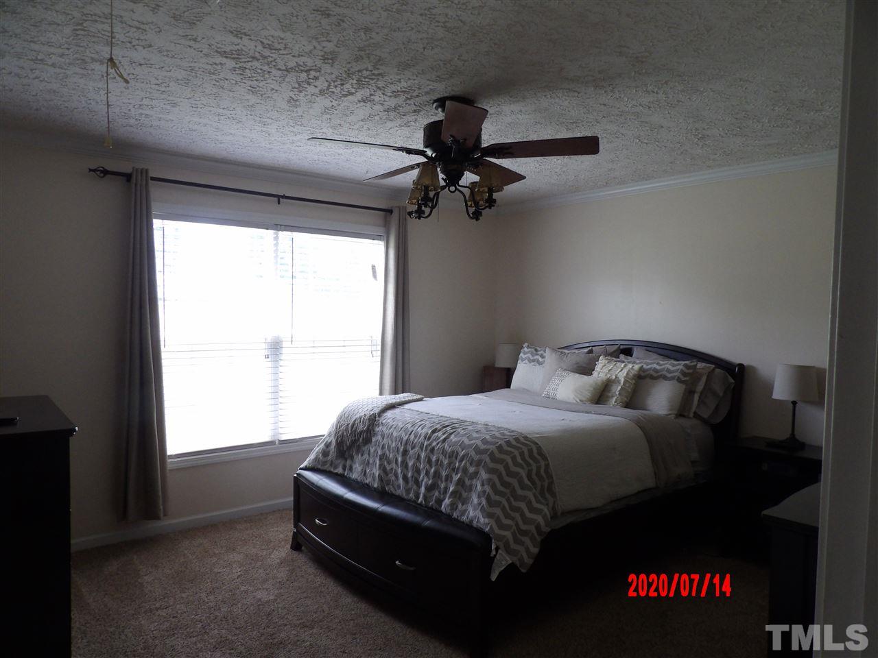 3247 Satterwhite Point Road Henderson, NC 27537 - Photo 11 of 20 Gallery Image 11