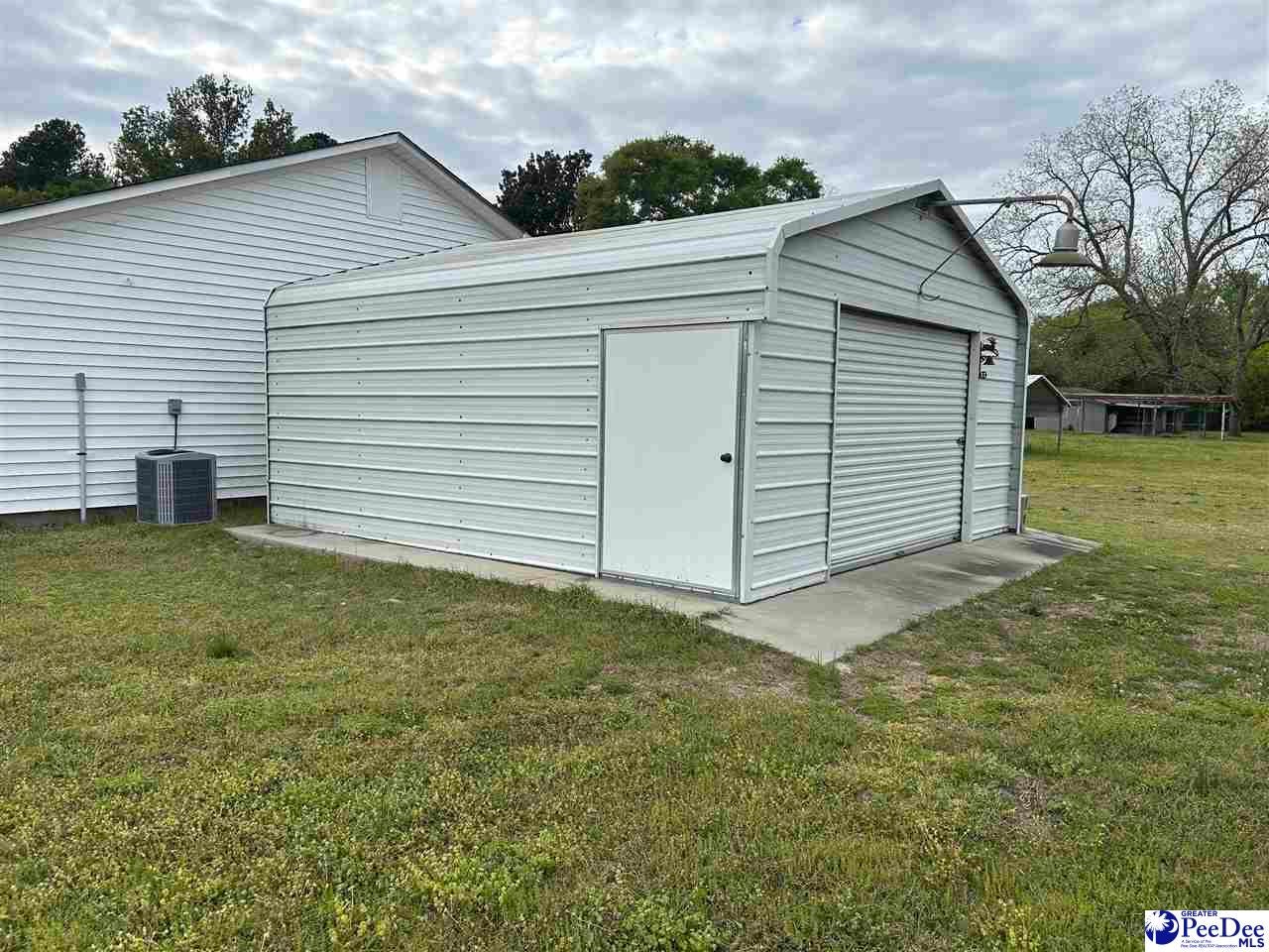 136 South Stanton Street McColl, SC 29570 - Photo 18 of 23 Gallery Image 18