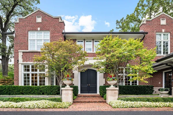 $2,849,050 | 255 Harbor Street, Glencoe, IL 60022