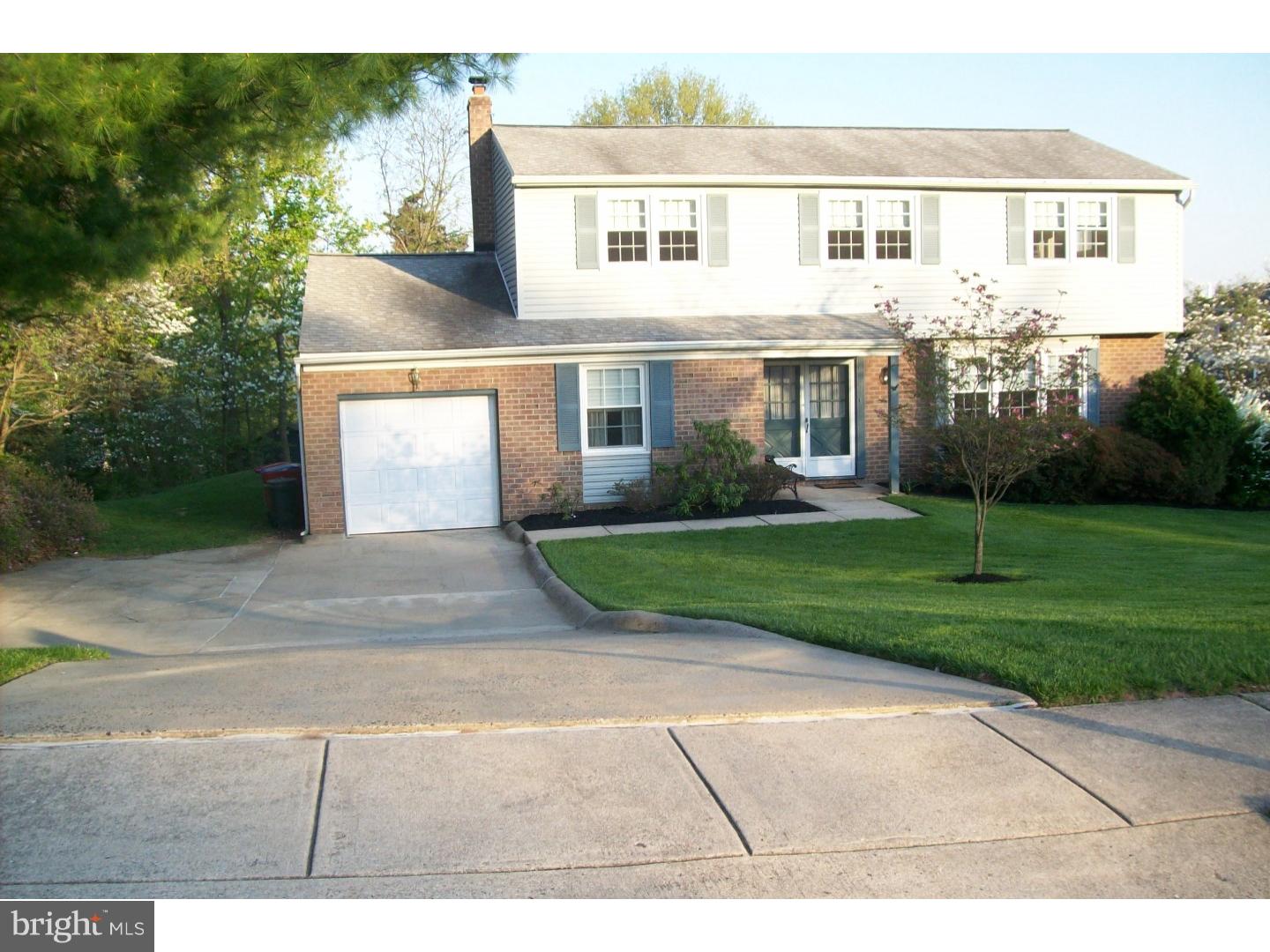 412 Falcon Road Audubon, PA 19403 - Photo 2 of 24 Gallery Image 2