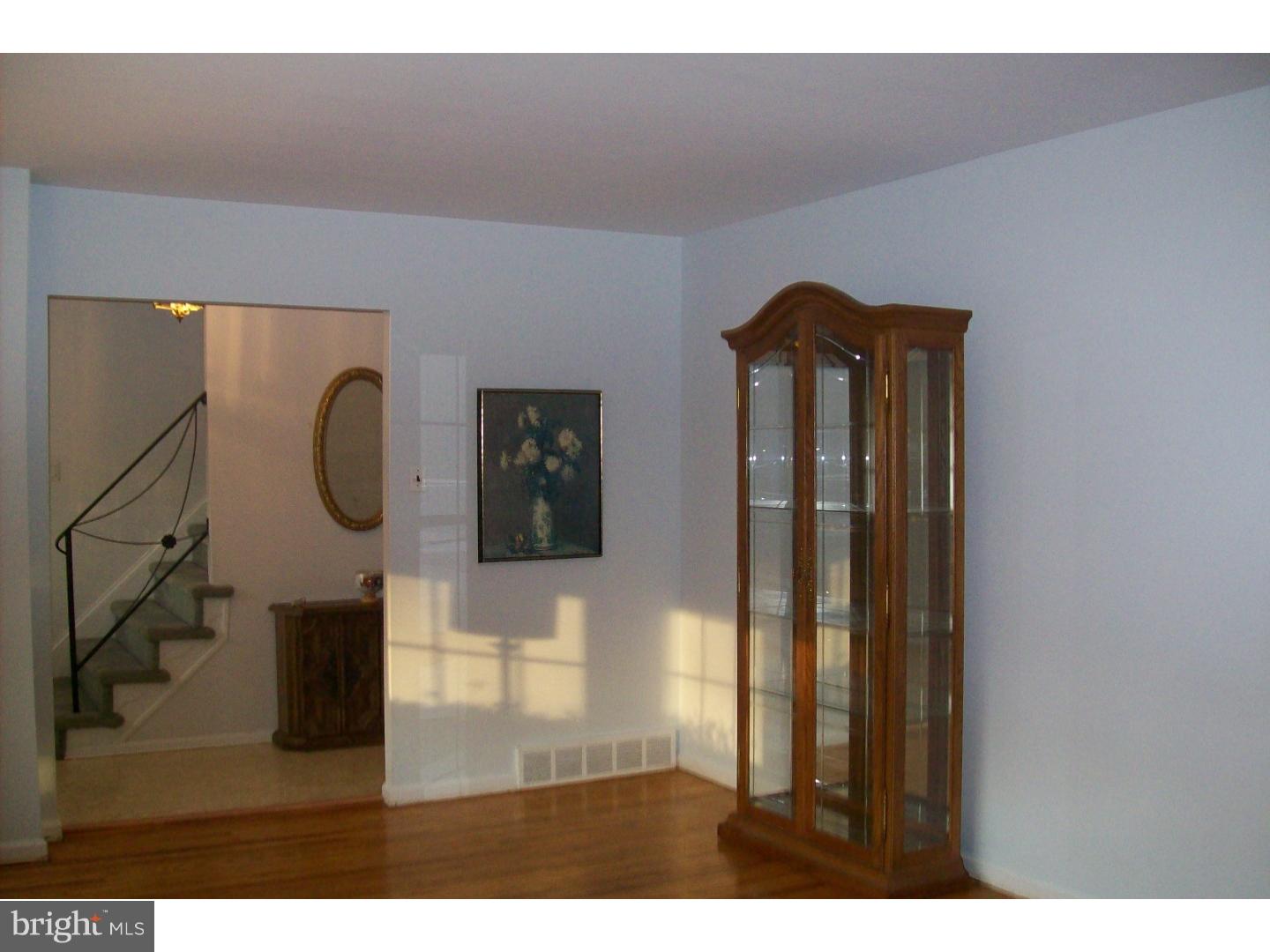 412 Falcon Road Audubon, PA 19403 - Photo 3 of 24 Gallery Image 3