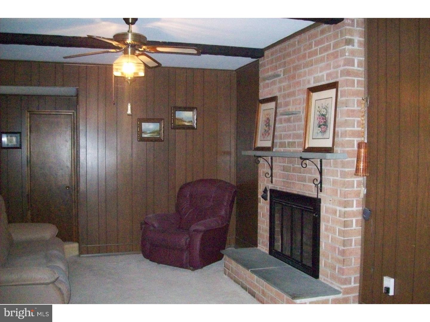 412 Falcon Road Audubon, PA 19403 - Photo 8 of 24 Gallery Image 8