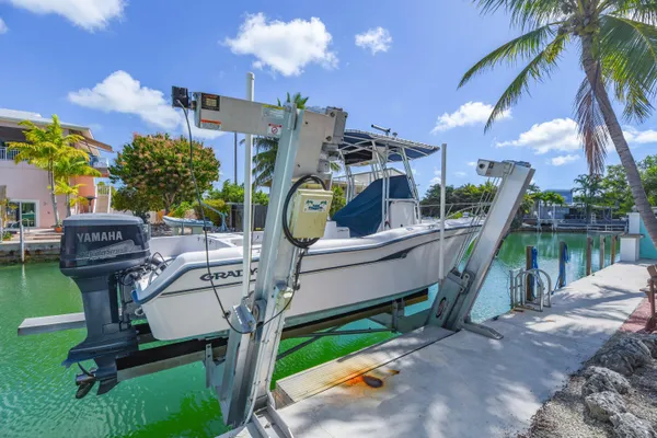 $1,100,000 | 667 Caribbean Drive East, Summerland Key, FL 33042