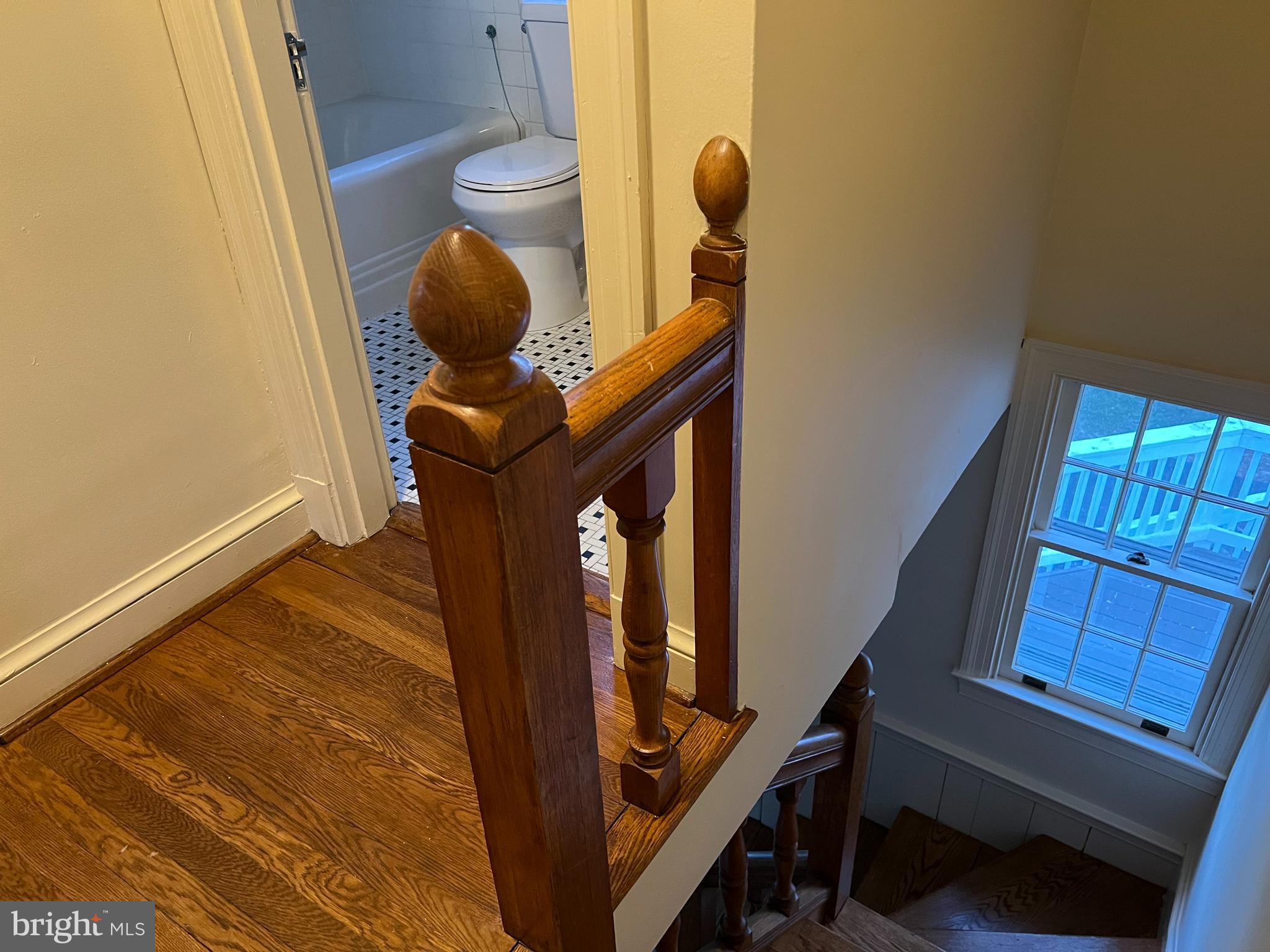 4027 North Glebe Road Arlington, VA 22207 - Photo 10 of 23 Gallery Image 10