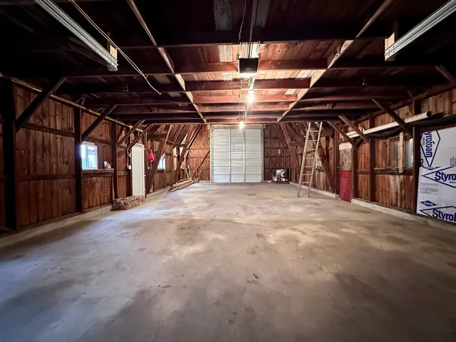 $280,000 | 705 West Commercial Street, Lyndon, IL 61261