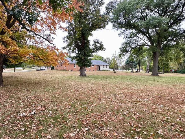 $280,000 | 705 West Commercial Street, Lyndon, IL 61261