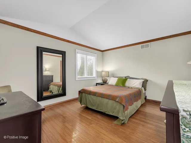 $625,000 | 412 Lawrence Avenue, Glen Ellyn, IL 60137