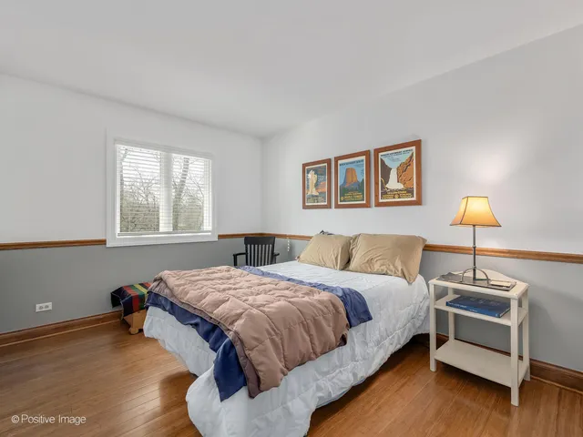 $625,000 | 412 Lawrence Avenue, Glen Ellyn, IL 60137