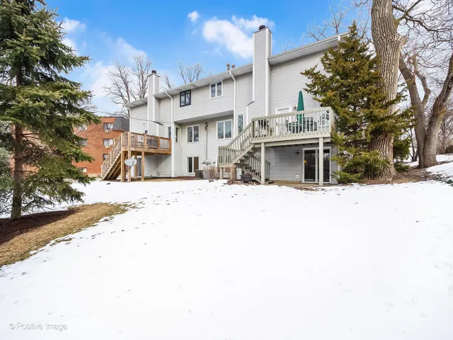 $625,000 | 412 Lawrence Avenue, Glen Ellyn, IL 60137