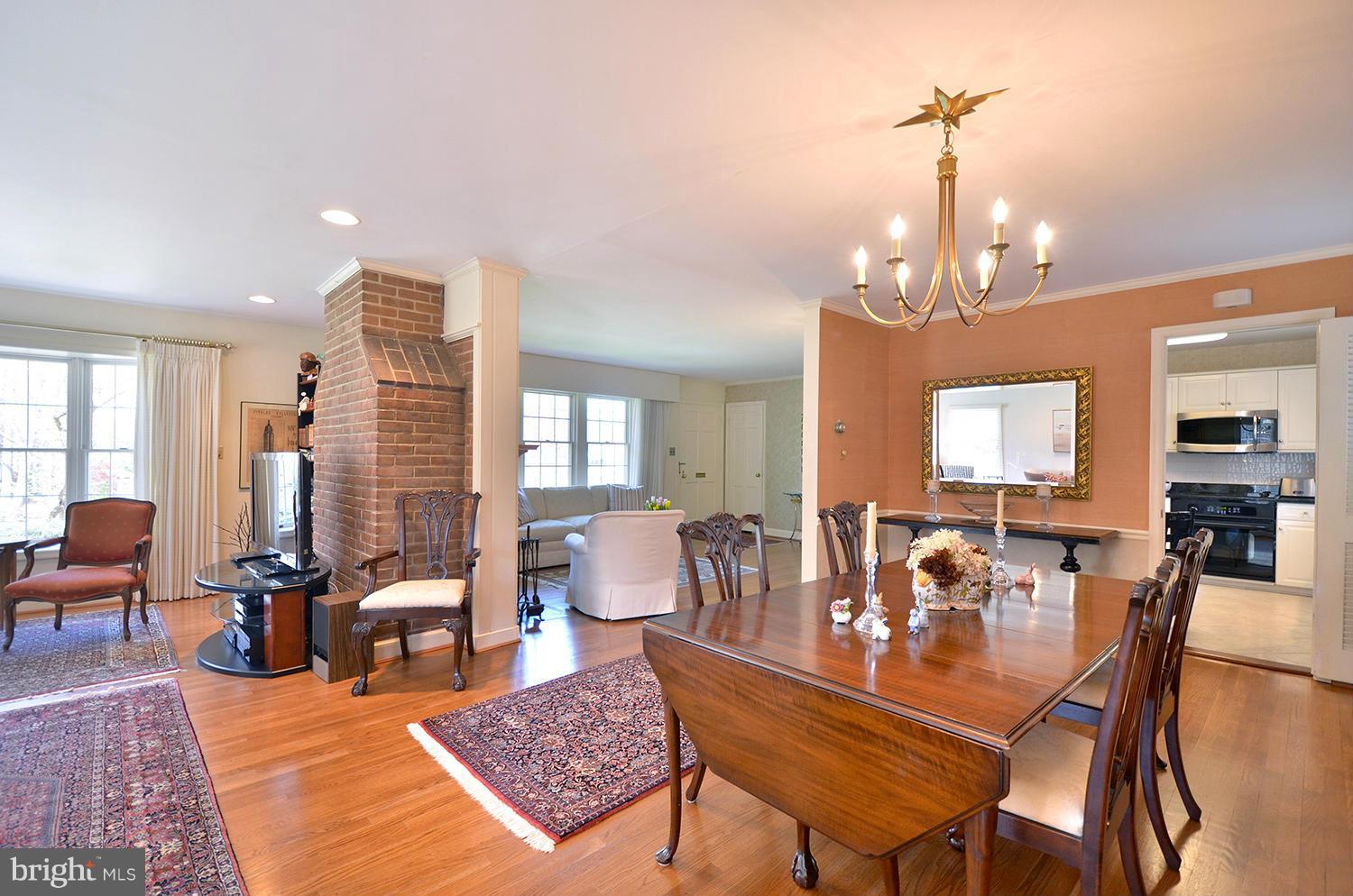 6700 Pawtucket Road Bethesda, MD 20817 - Photo 12 of 30 Dining Room