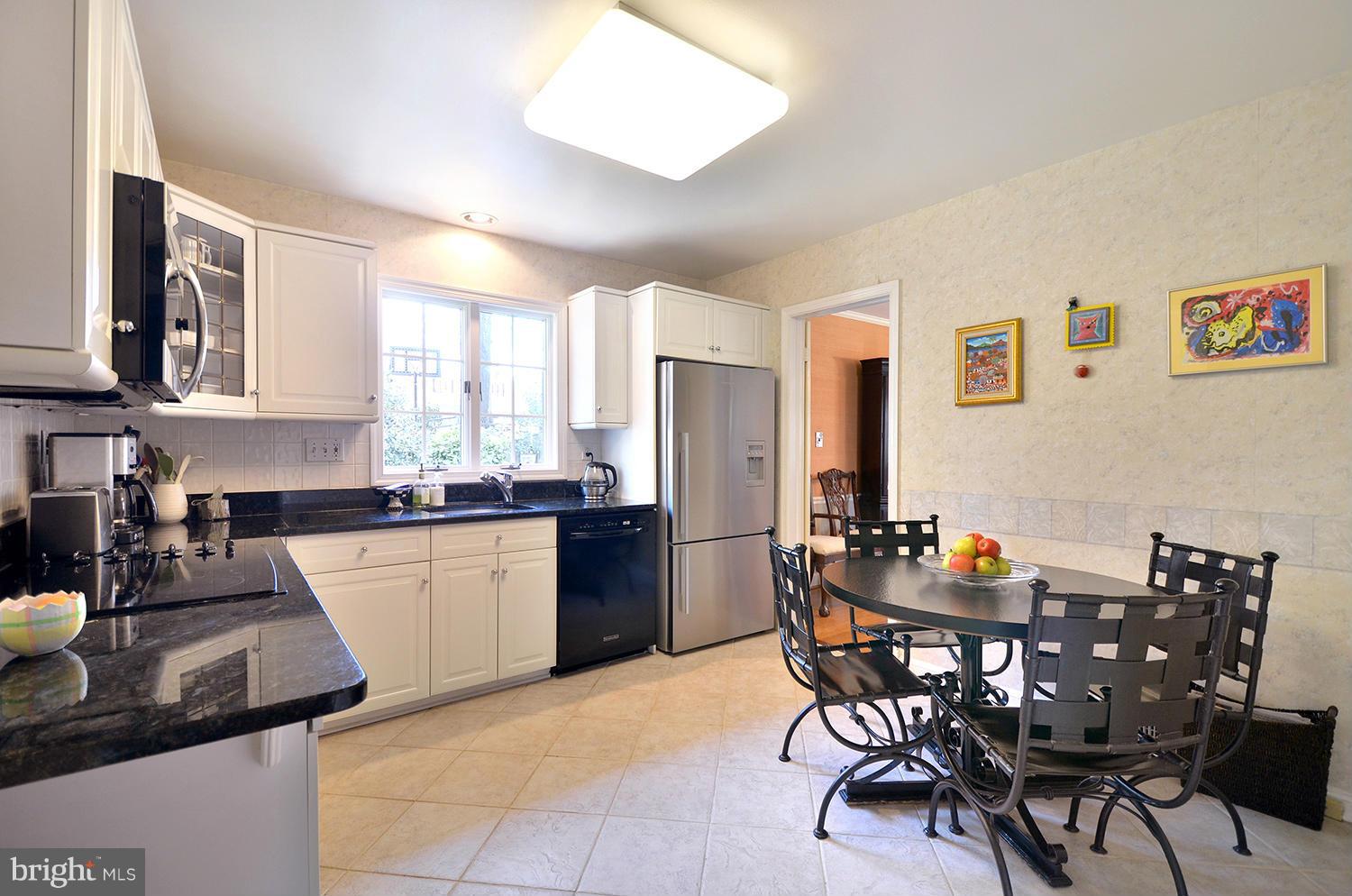 6700 Pawtucket Road Bethesda, MD 20817 - Photo 17 of 30 Kitchen