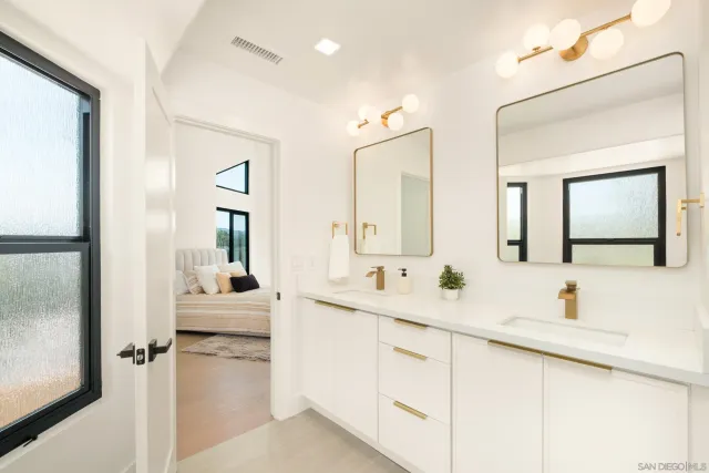 $1,700,000 | 15032 Heath Drive, Poway, CA 92064