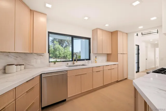 $1,700,000 | 15032 Heath Drive, Poway, CA 92064