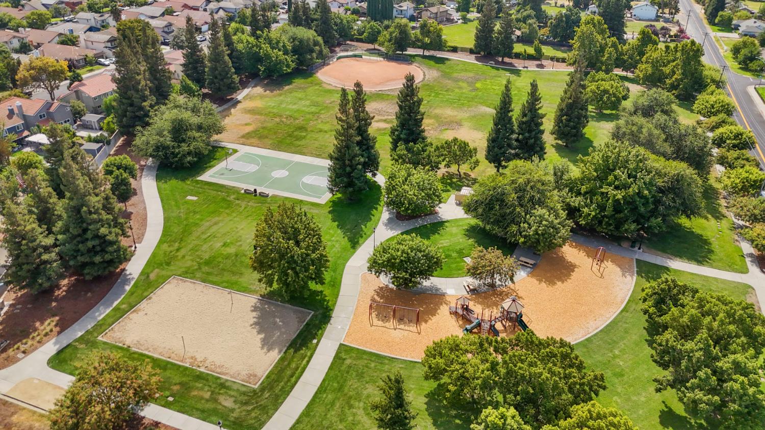 913 Jayhawk Way Modesto, CA 95358 - Photo 39 of 47 Gallery Image 39