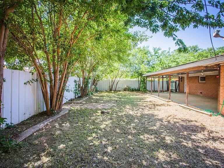 4211 49th Street Lubbock, TX 79413 - Photo 13 of 13 image