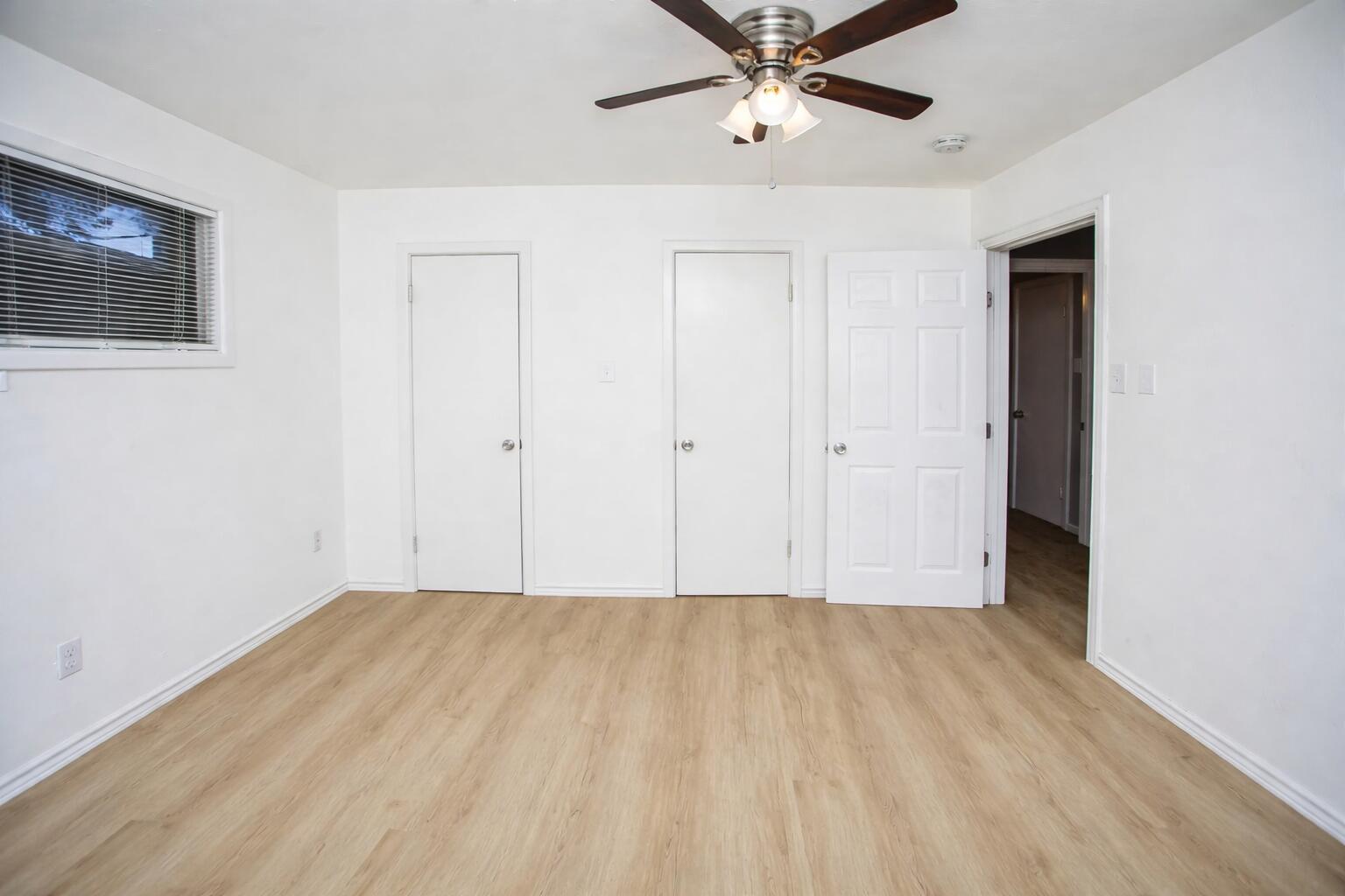 4211 49th Street Lubbock, TX 79413 - Photo 6 of 13 07cbbc1b-8480-4591-9348-3fc718f87cdc-2