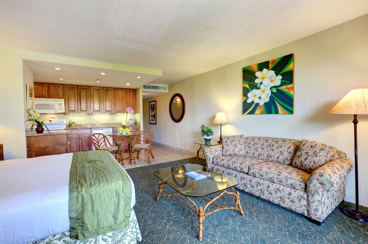 3445 Lower Honoapiilani Road, Unit 336 Lahaina, HI 96761 - Photo 22 of 22 a living room with furniture and a large window