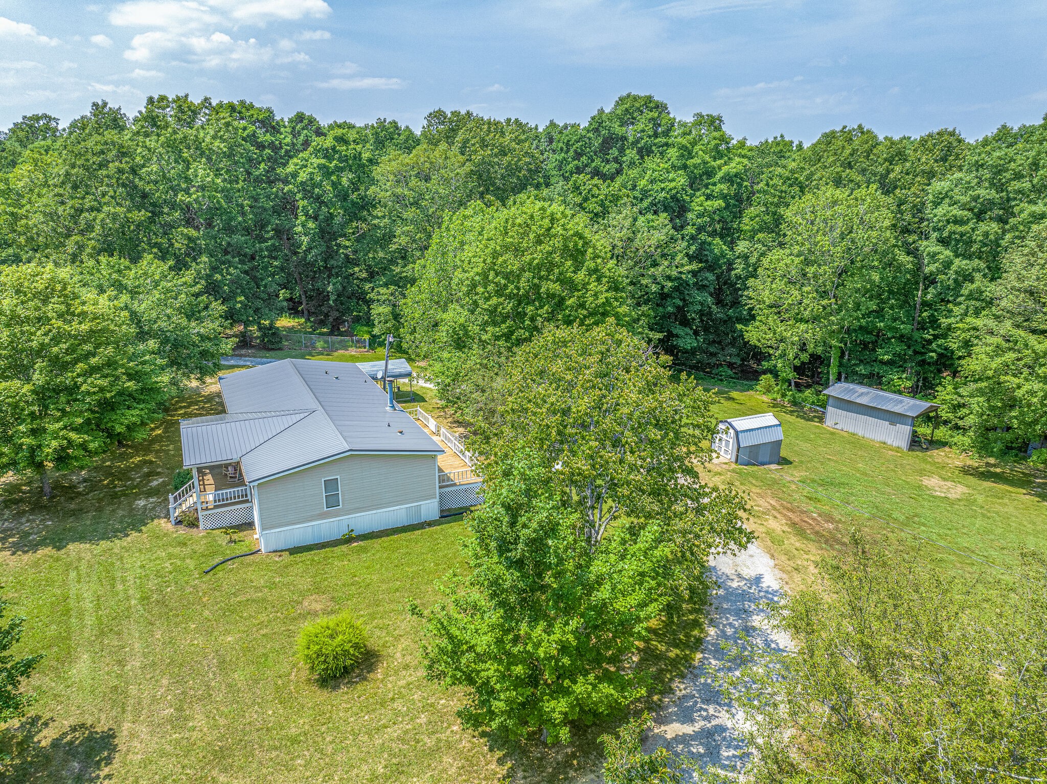 810 Glenn Baker Road Dickson, TN 37055 - Photo 33 of 40 Gallery Image 33