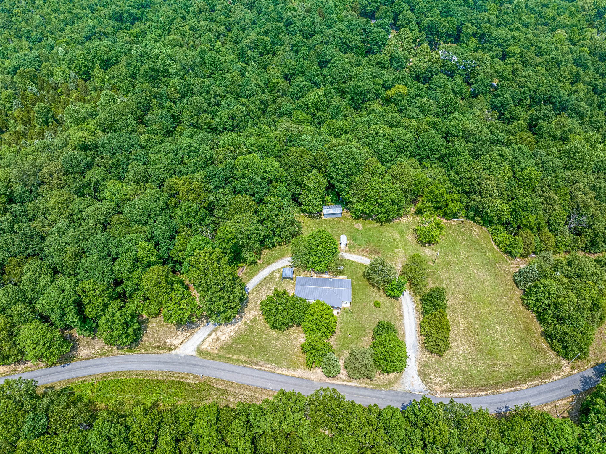 810 Glenn Baker Road Dickson, TN 37055 - Photo 37 of 40 Gallery Image 37