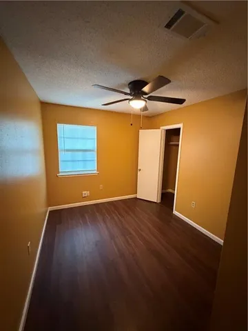 $1,700 | 4 Red Bud Lane, St. Rose, LA 70087