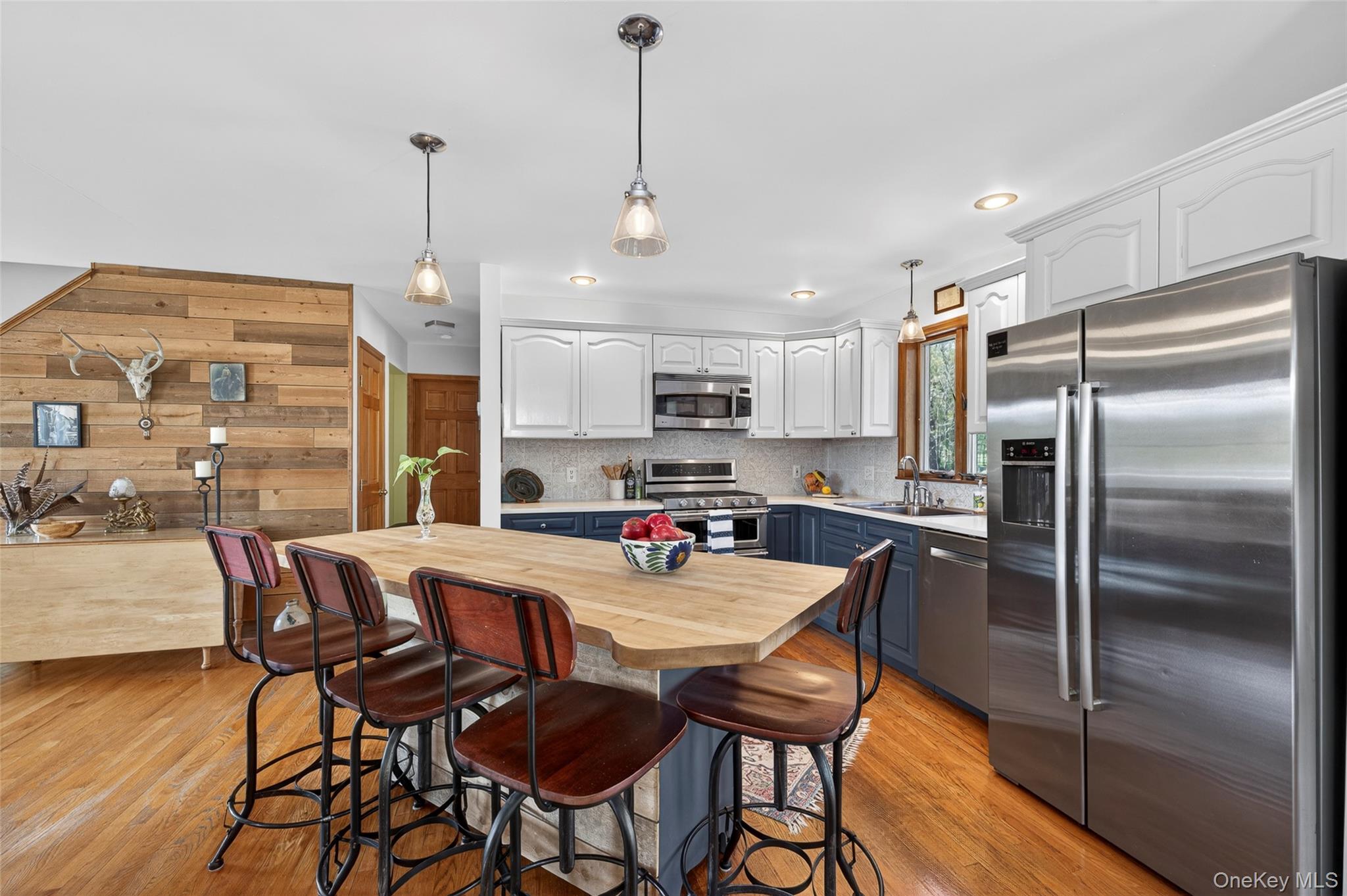 114 Last Road Middletown, NY 10941 - Photo 21 of 50 The seated butcher block island is large enough for a crowd