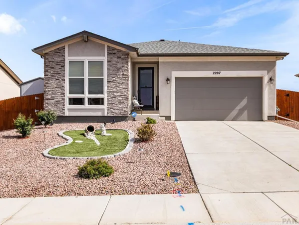$415,000 | 2207 Sunrise Lane, Pueblo, CO 81008