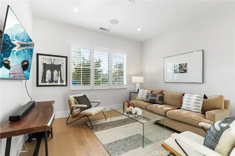 $6,295,000 | 1530 Anita Lane, Newport Beach, CA 92660