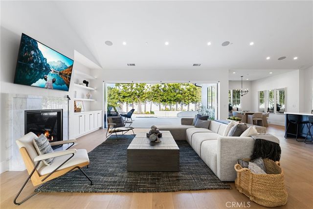 $5,850,000 | 1530 Anita Lane, Newport Beach, CA 92660