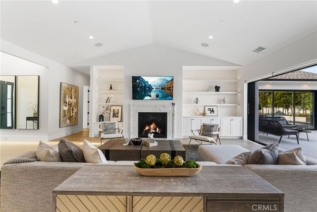 $5,850,000 | 1530 Anita Lane, Newport Beach, CA 92660